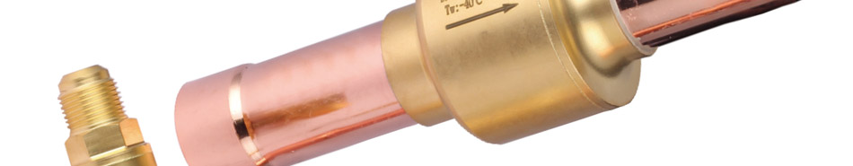 ���Ӿ���